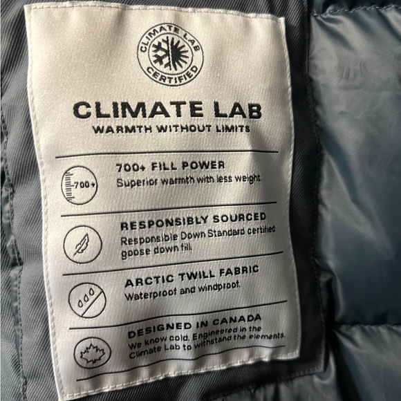 Aritzia Babaton St. Moritz Parka NWT - Picture 8 of 9